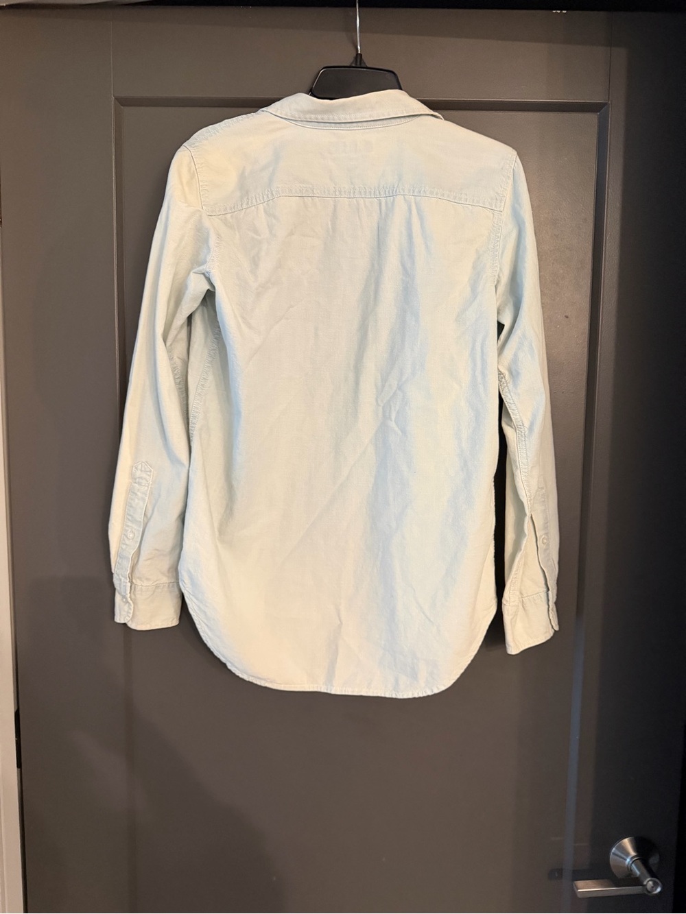 Lauren Ralph Lauren Light Blue Women’s Button-Down Shirt size Medium - Picture 6 of 6
